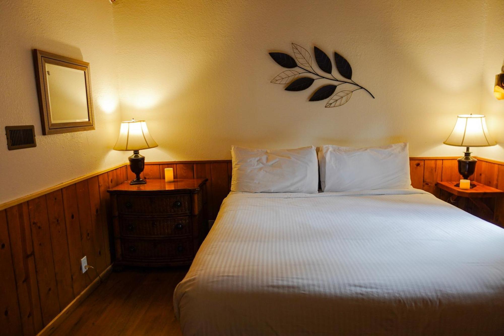 Sleepy Hollow Cabins And Hotel Crestline Exterior foto