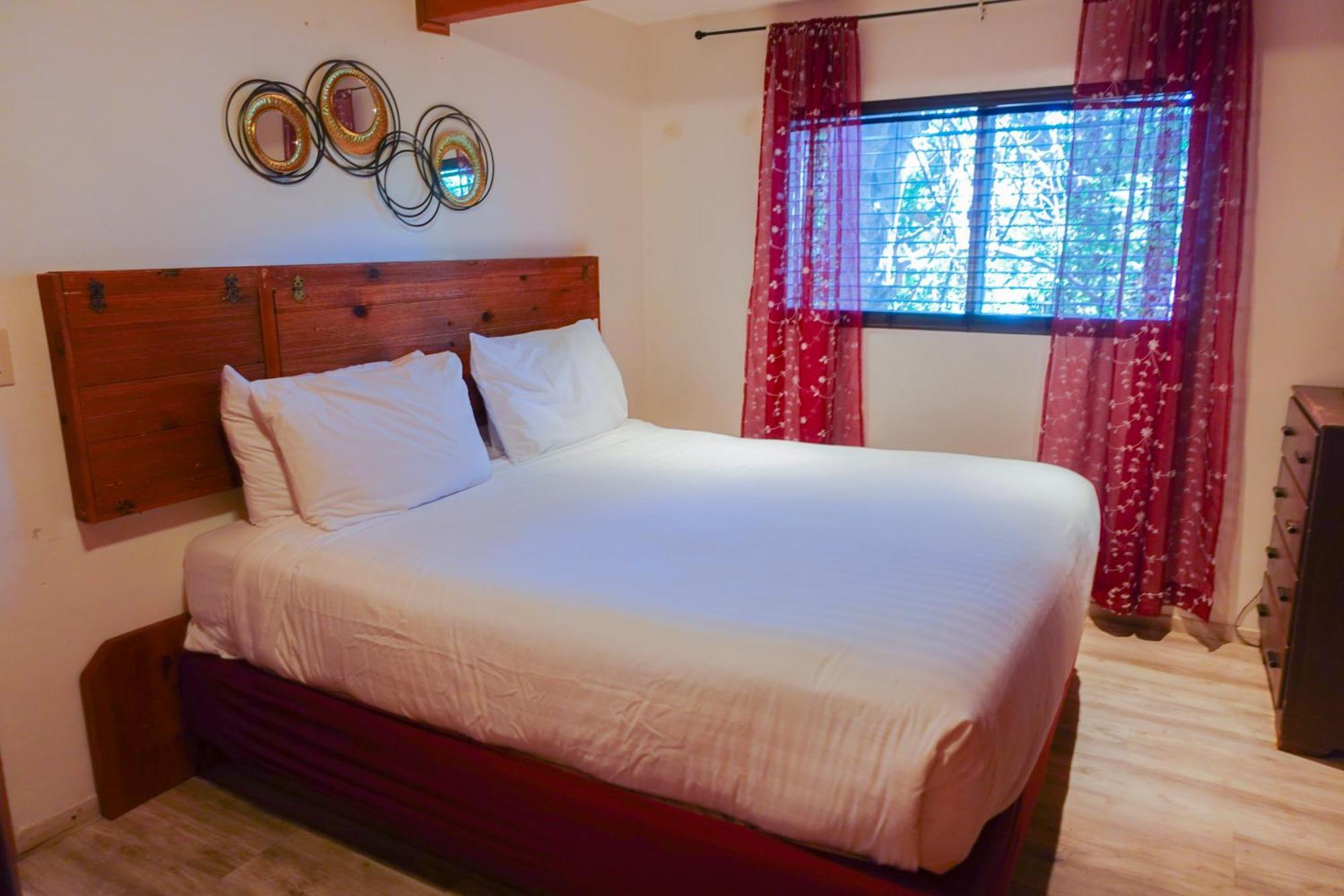 Sleepy Hollow Cabins And Hotel Crestline Exterior foto